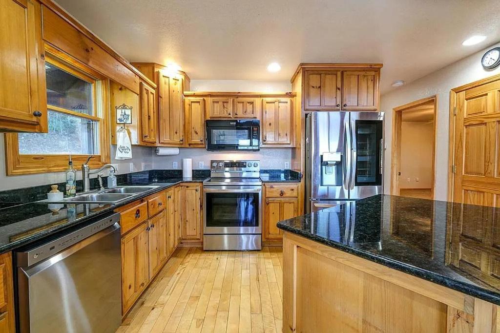 Mistletoe Cabin- Private Cabin W Views, Hottub, Pet Friendly Murphy Εξωτερικό φωτογραφία